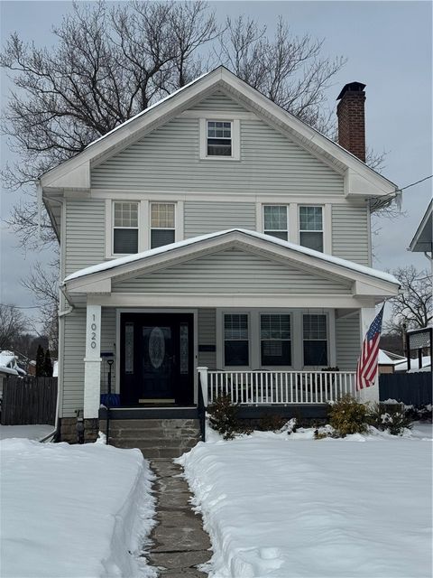 Photo of 1020 2nd St, Beaver, PA 15009 (MLS # 1738674)