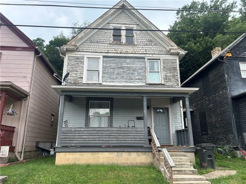Photo for 818 Grove Ave