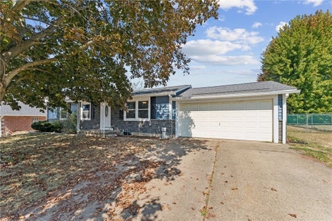 Photo for 611 Alexander Ave