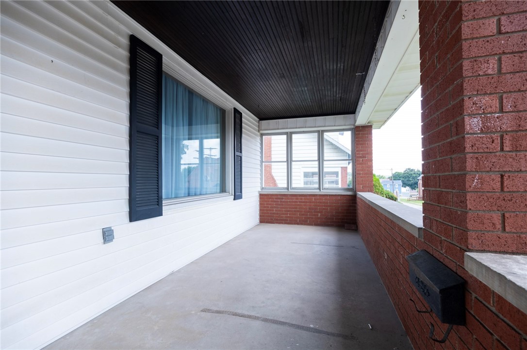 Ellwood City, Pennsylvania 16117, United States, 3 Bedrooms Bedrooms, ,3 BathroomsBathrooms,Residential,Active,168111