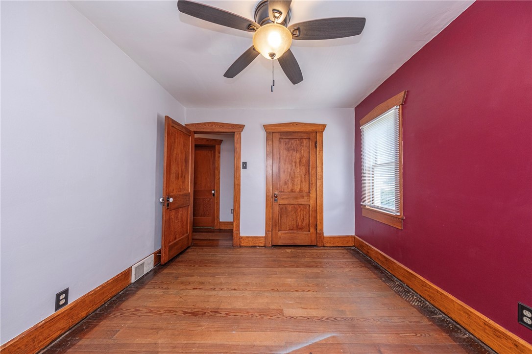 Ellwood City, Pennsylvania 16117, United States, 3 Bedrooms Bedrooms, ,3 BathroomsBathrooms,Residential,Active,168111