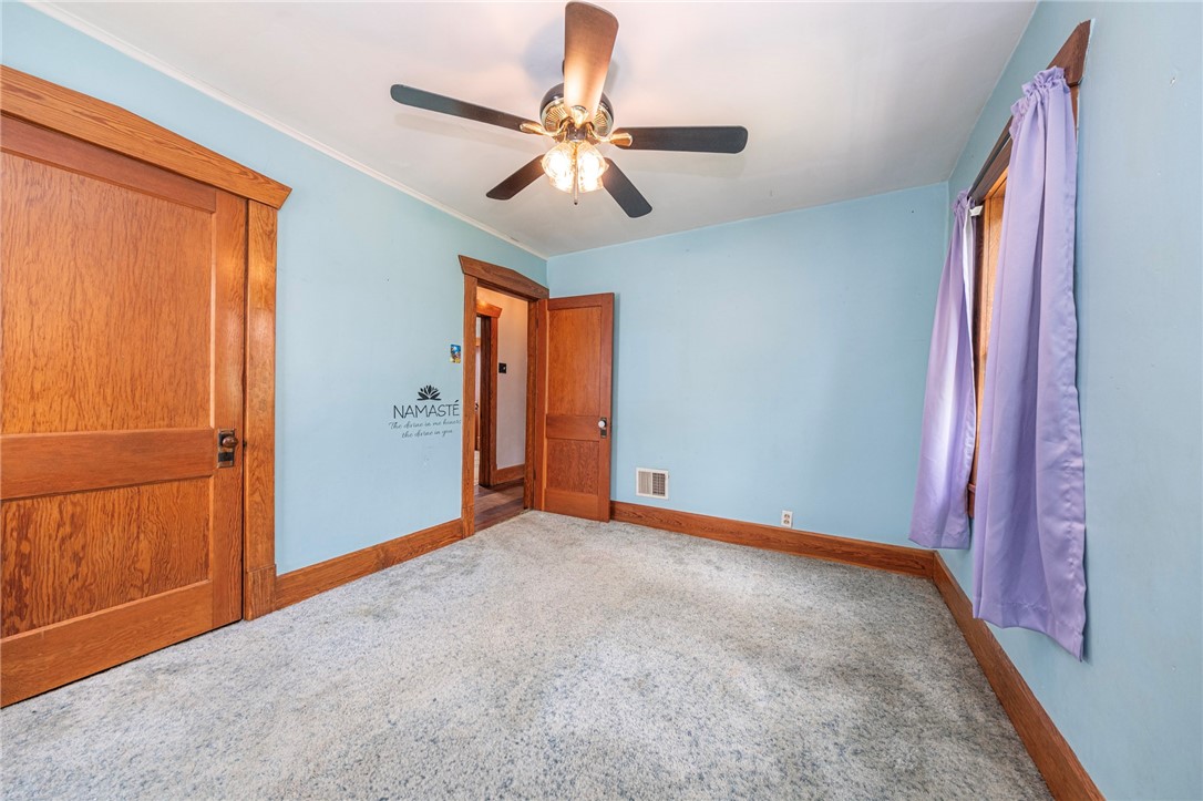 Ellwood City, Pennsylvania 16117, United States, 3 Bedrooms Bedrooms, ,3 BathroomsBathrooms,Residential,Active,168111