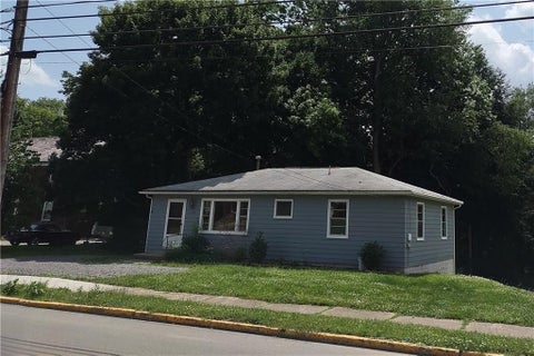 Photo for 154 S Franklin St