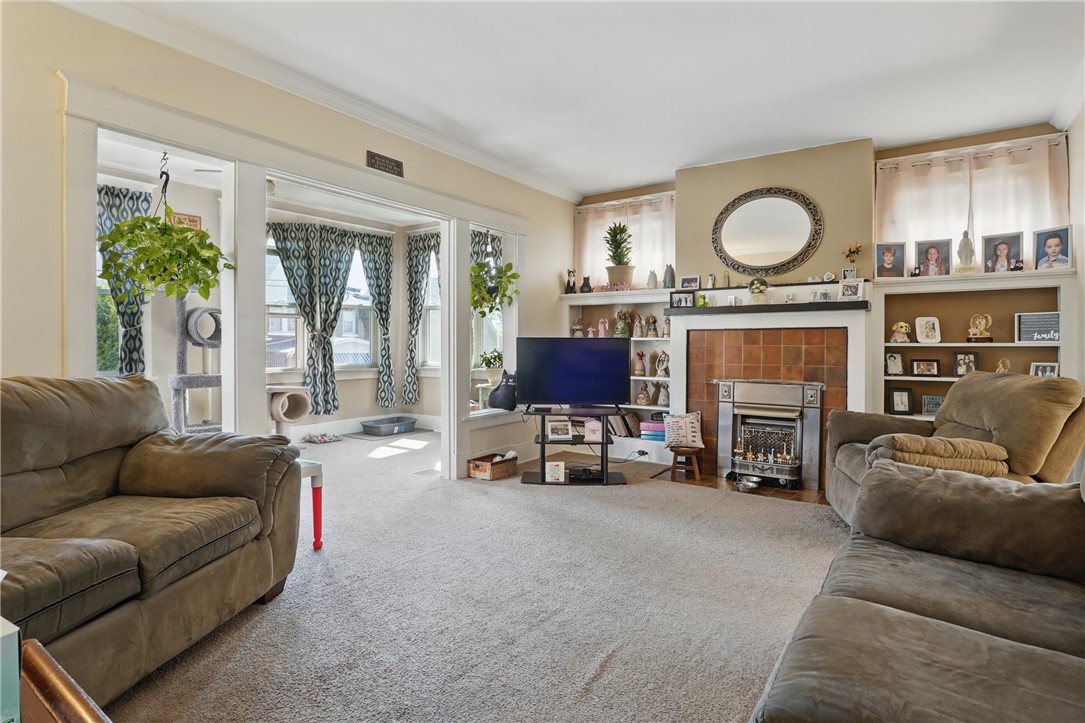 Dormont, Pennsylvania 15216, United States, ,Residential,Active,117395