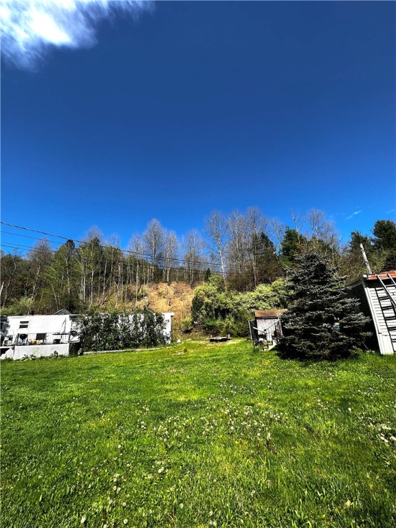 Cherry Twp, Pennsylvania 16061, United States, 5 Bedrooms Bedrooms, ,2 BathroomsBathrooms,Residential,Active,58713