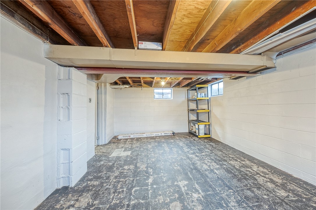 Ross Twp, Pennsylvania 15229, United States, 3 Bedrooms Bedrooms, ,2 BathroomsBathrooms,Residential,Contingent,25864