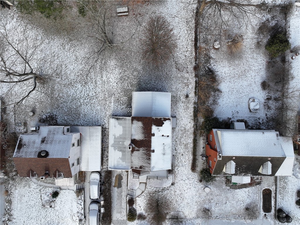 Ross Twp, Pennsylvania 15229, United States, 3 Bedrooms Bedrooms, ,2 BathroomsBathrooms,Residential,Contingent,25864