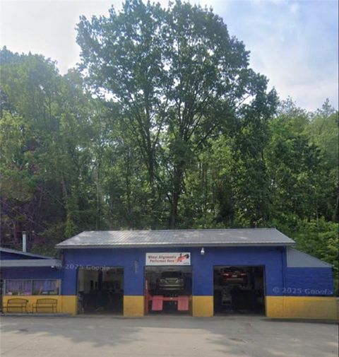 575 Seavey Rd Shaler PA 15209