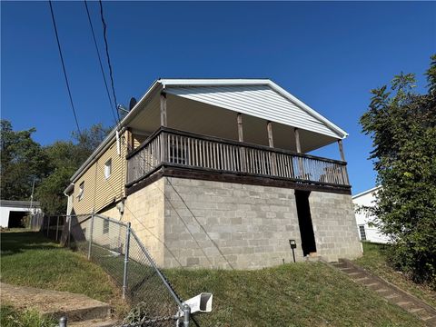 Photo of 71 Beech St, Muse, PA 15350 (MLS # 1724903)
