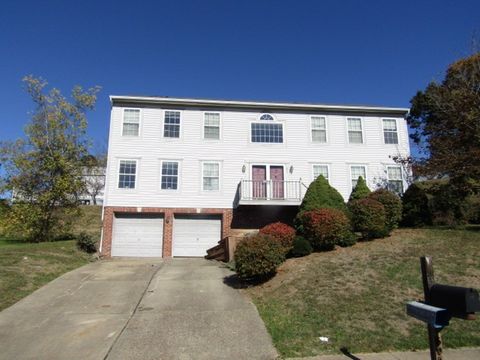 607 Cassandra Dr Cranberry Twp PA 16066