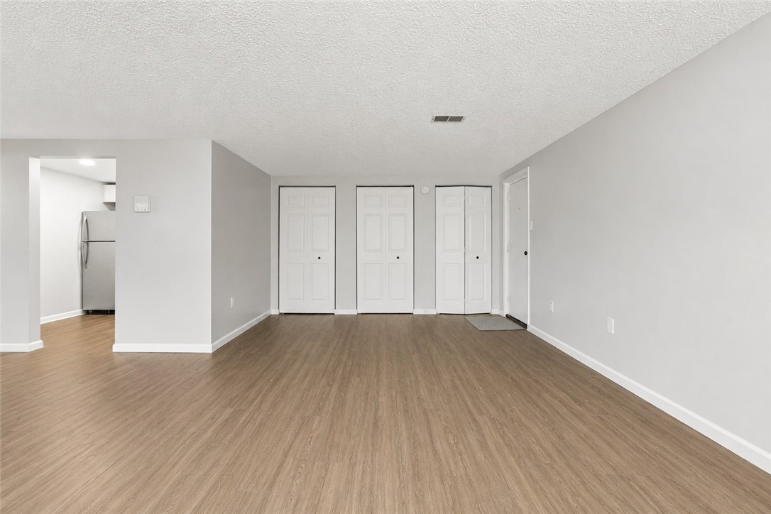 1204 Dutilh Rd 1