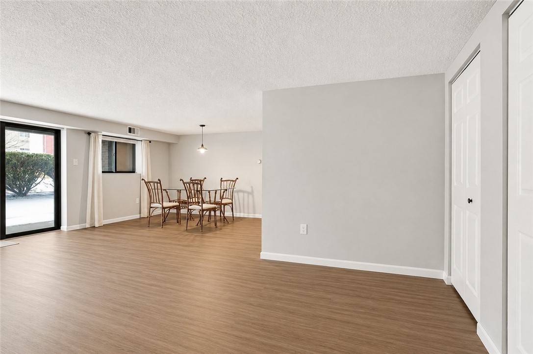 1204 Dutilh Rd 1