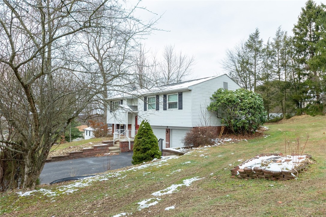 Murrysville, Pennsylvania 15626, United States, 3 Bedrooms Bedrooms, ,2 BathroomsBathrooms,Residential,Active,251363