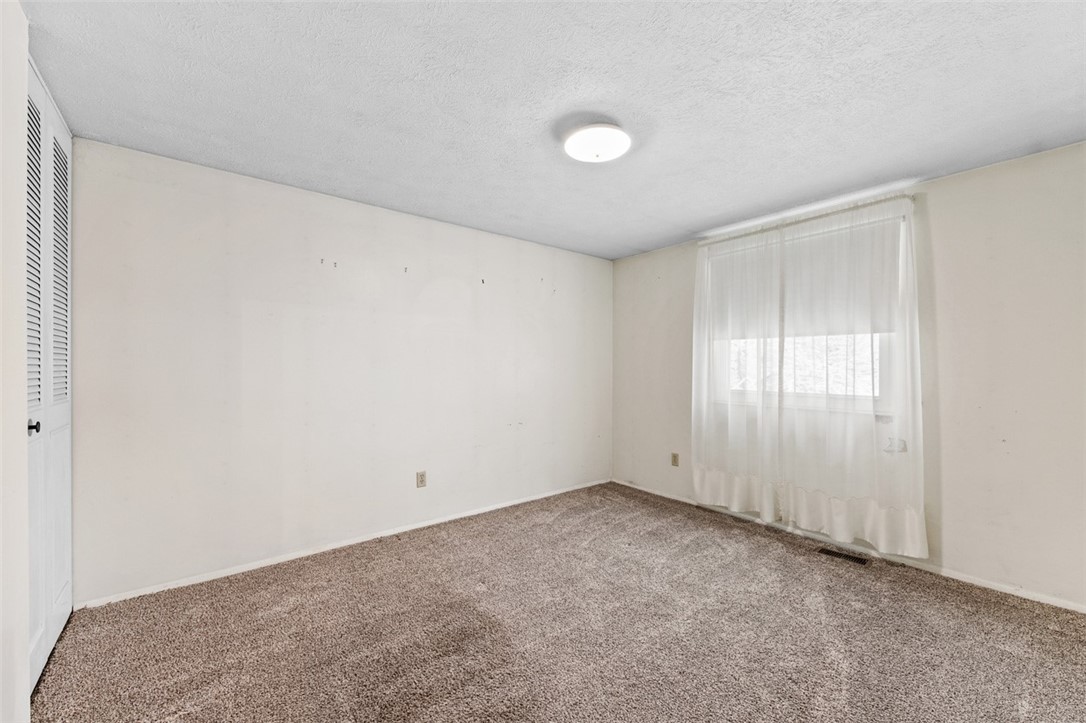 Murrysville, Pennsylvania 15626, United States, 3 Bedrooms Bedrooms, ,2 BathroomsBathrooms,Residential,Active,251363