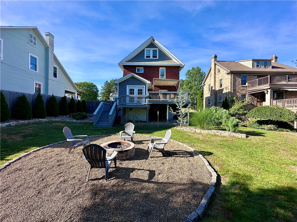 419 W Neshannock Ave