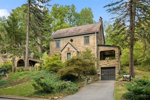 Photo for 259 Cascade Rd