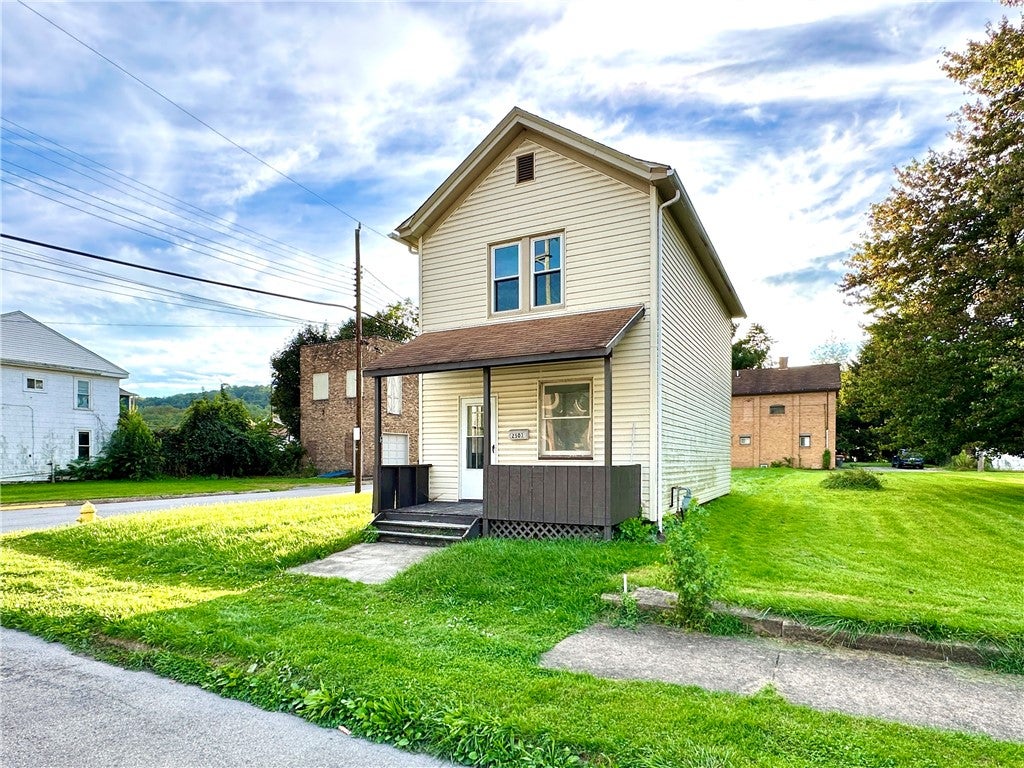2503 8th Ave
