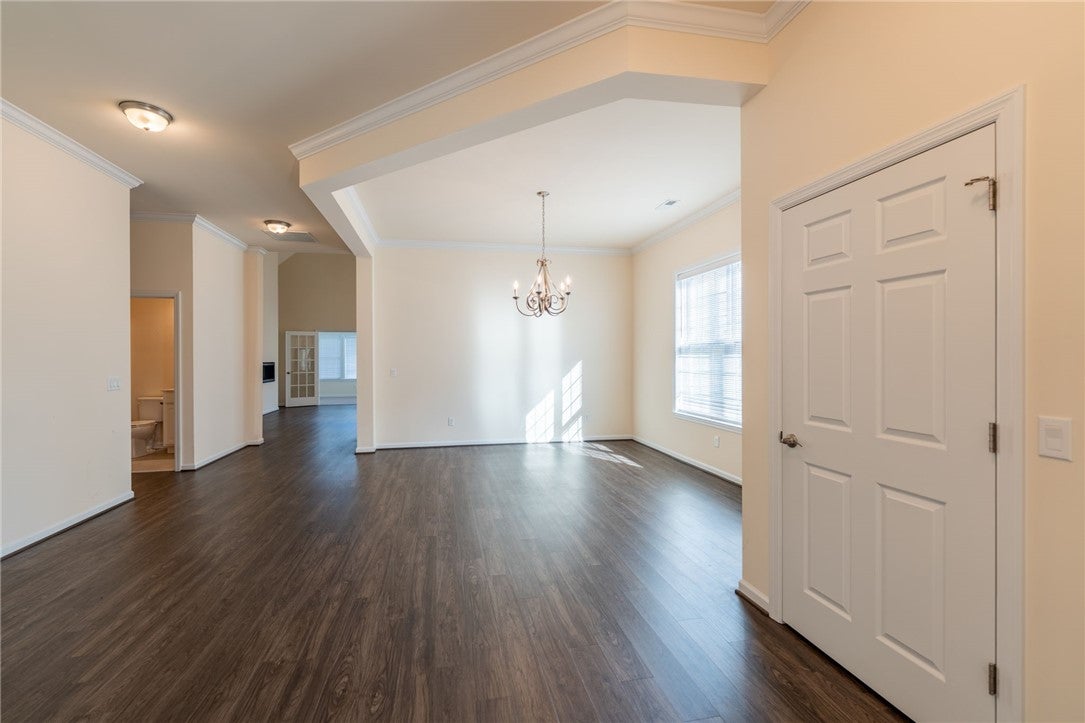 114 Gateway Dr