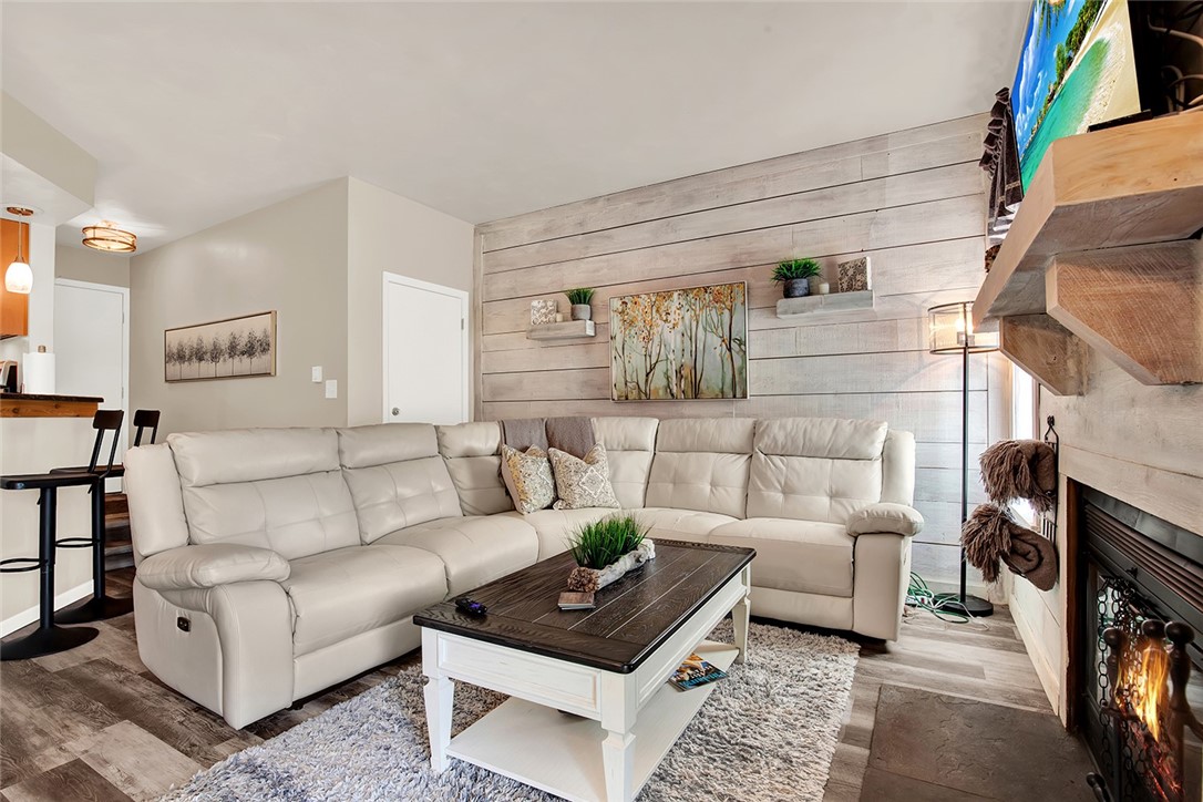 2405 Swiss Mountain Dr