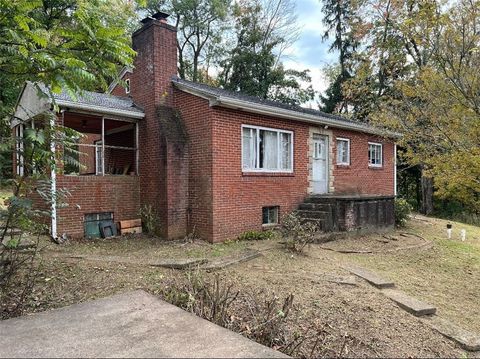 Homes For Sale - 368 Turkeyfoot Road Rd<br/> Washington County, Peters Twp, PA 15367