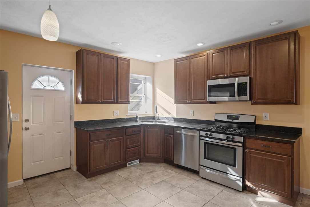 3811 Foster St St, Lawrenceville, Pennsylvania image 6