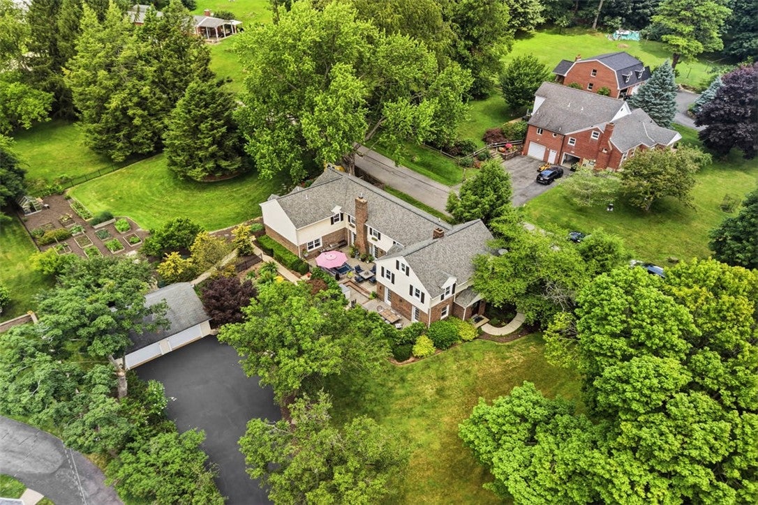 836 Old Thorn Run Road