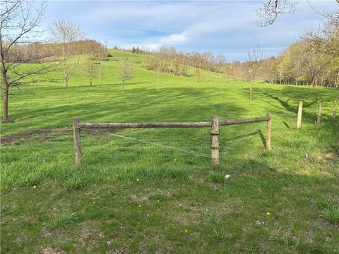 Vacant Land For Sale - Lyons/wilhelm Rd<br/> Donegal, PA 15323