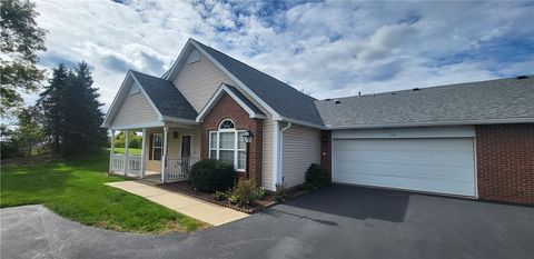 Photo of 128 Rana Ln, Gibsonia, PA 15044 (MLS # 1726235)