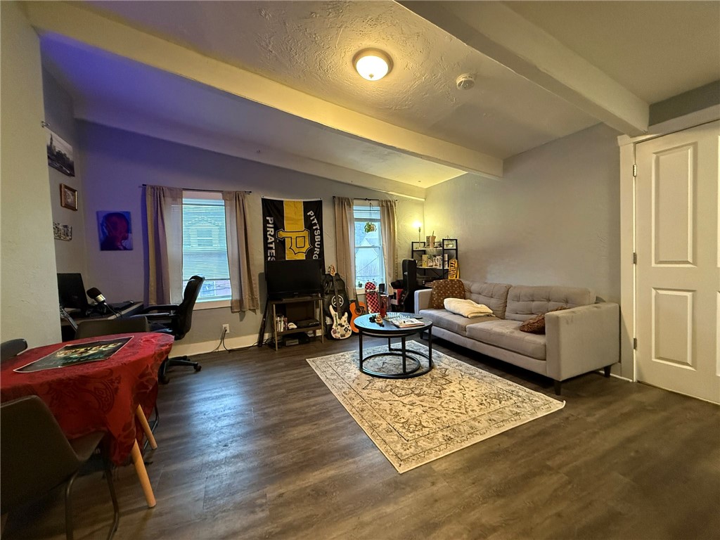 Sharpsburg, Pennsylvania 15215, United States, 1 Bedroom Bedrooms, ,1 BathroomBathrooms,Residential,Active,5670