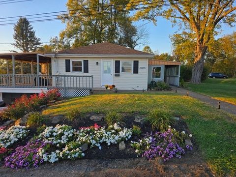 Photo of 1497 8th Ave, Freedom, PA 15042 (MLS # 1725299)