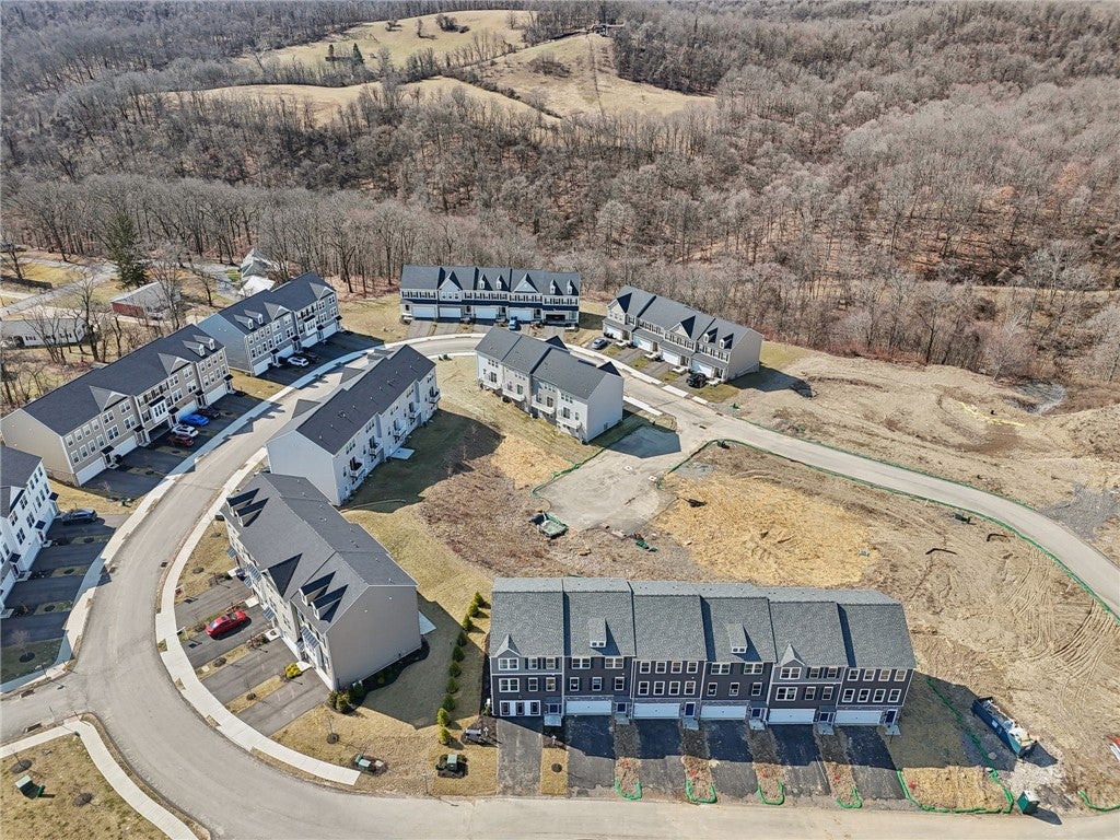 146 Sweetwater Dr