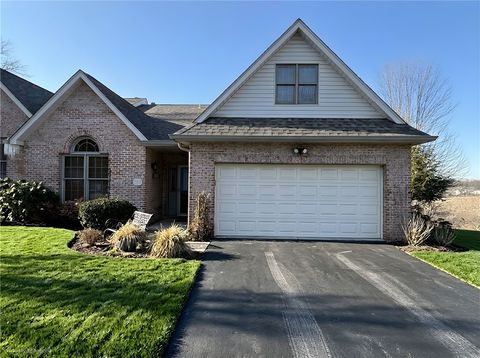 Condo For Sale - 322 Woodcrest Dr Dr<br/> North Fayette, PA 15108