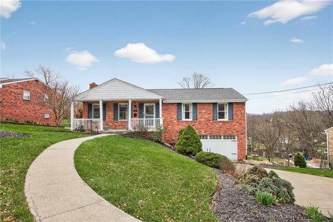 918 Willow Glen Dr Bethel Park PA 15102