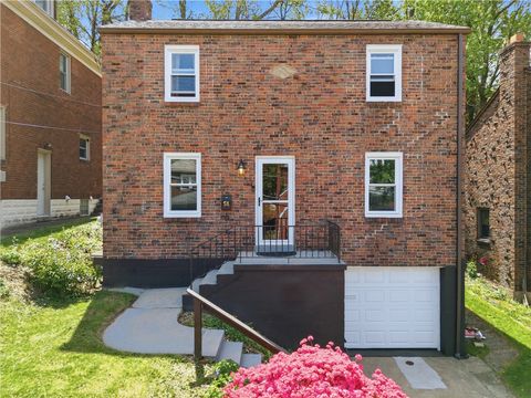 Photo of 51 Greenlee Rd, Pittsburgh, PA 15227 (MLS # 1751095)