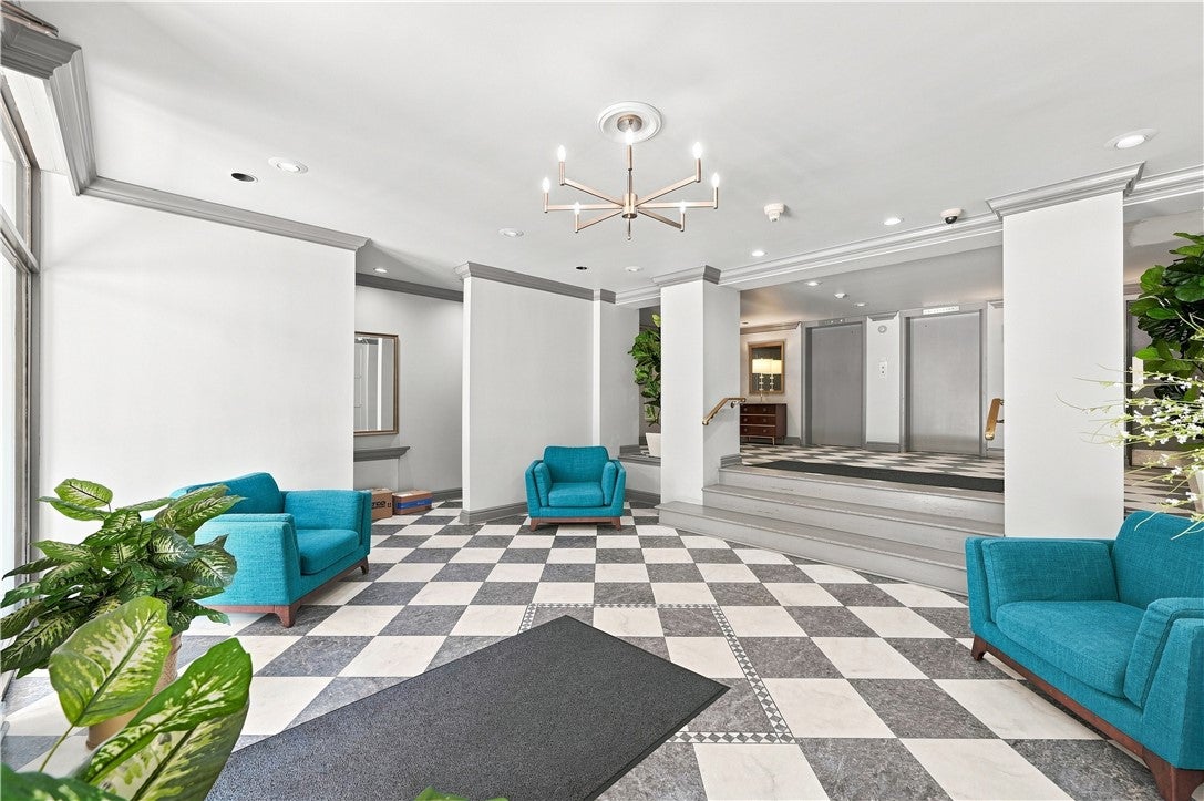 201 Grant St 508