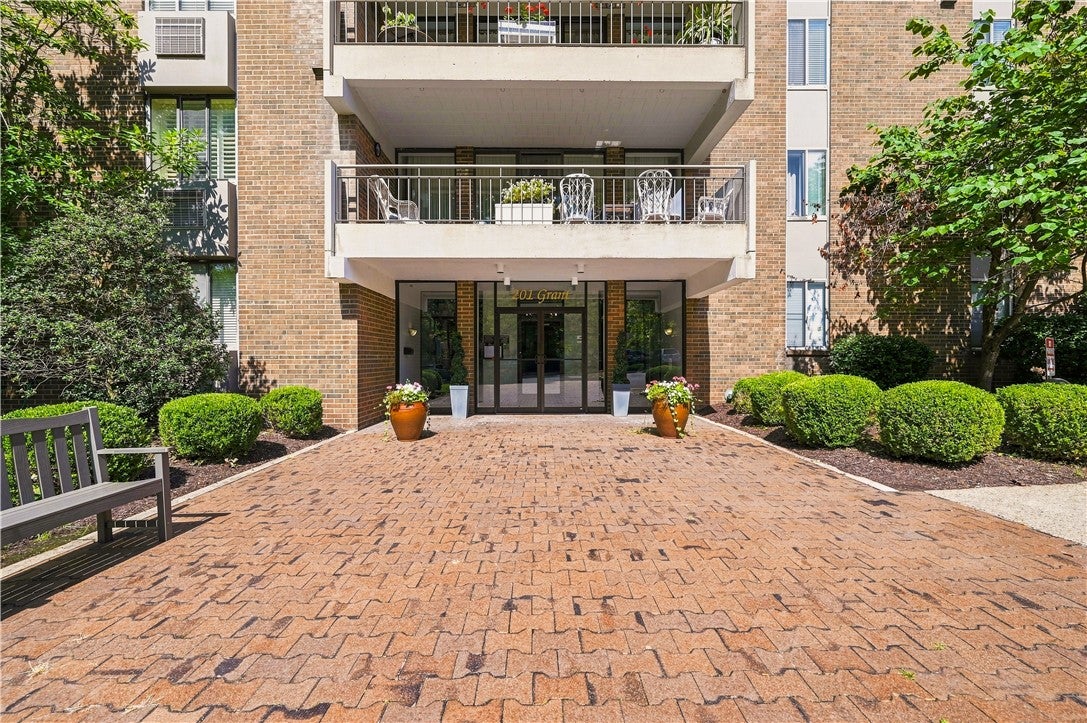 201 Grant St 508