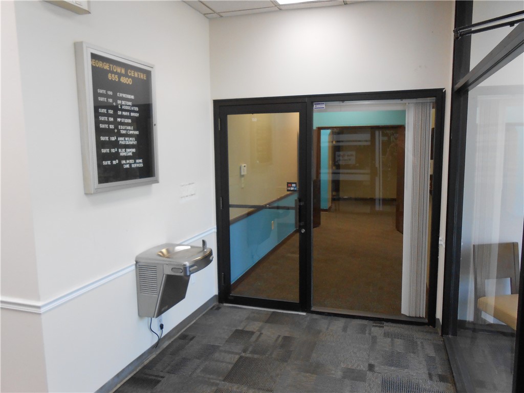 Pleasant Hills, Pennsylvania 15236, United States, ,Residential,Active,46225