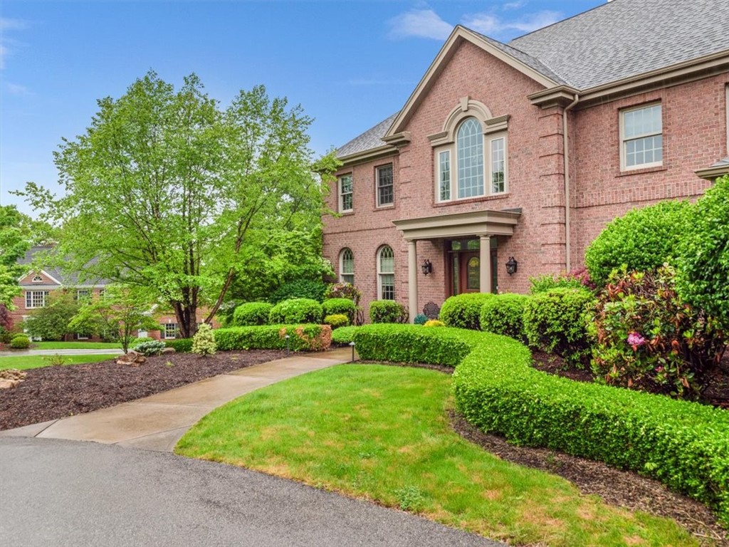 7008 Fair Oaks Dr