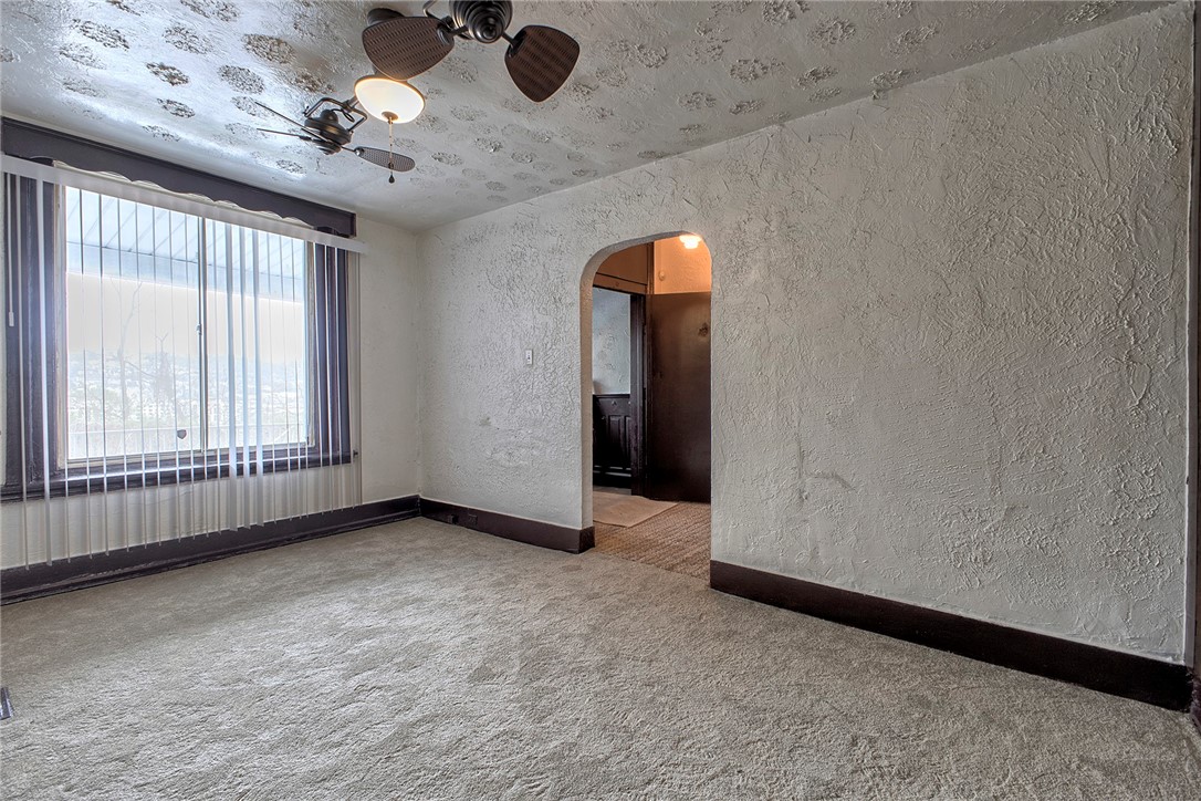341 Lawn St St, Oakland, Pennsylvania image 8