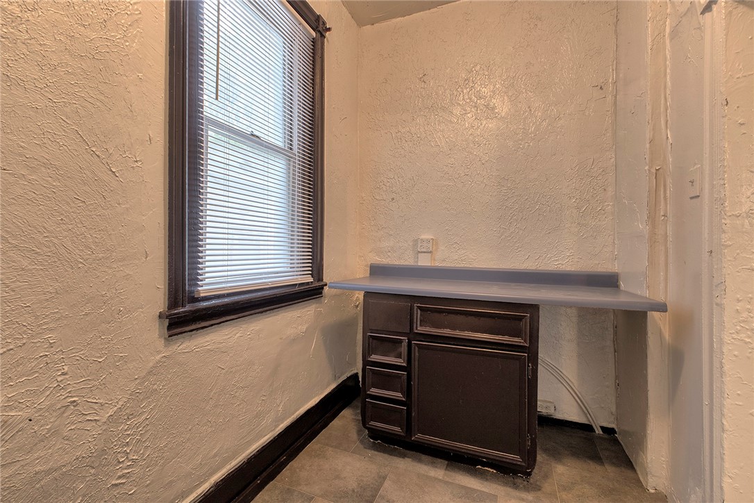 341 Lawn St St, Oakland, Pennsylvania image 12