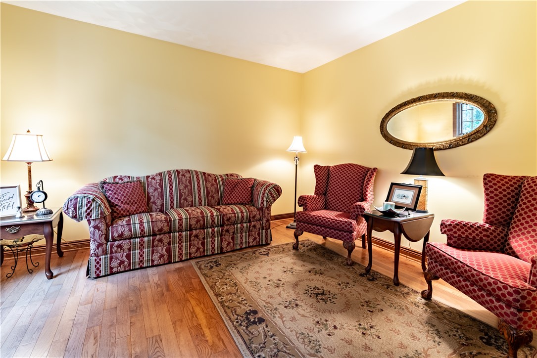 Franklin Twp, Pennsylvania 16001, United States, 8 Bedrooms Bedrooms, ,9 BathroomsBathrooms,Residential,Contingent,206249