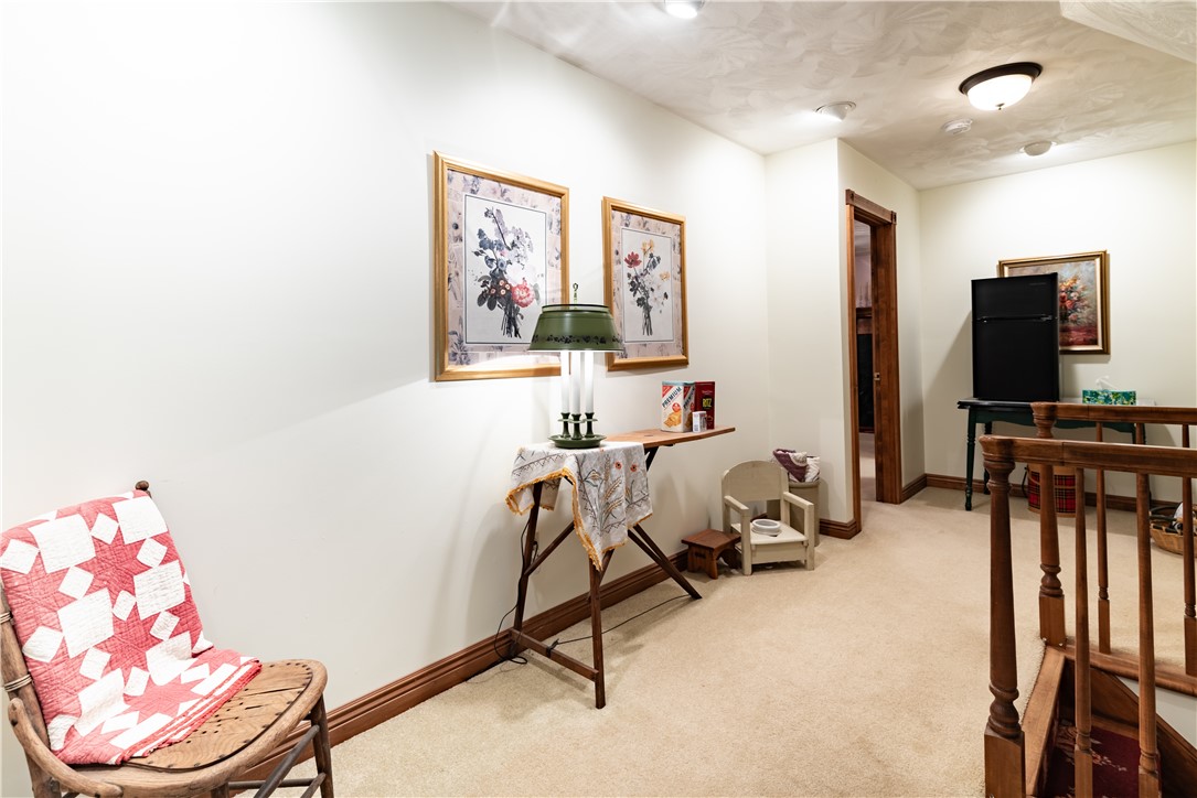 Franklin Twp, Pennsylvania 16001, United States, 8 Bedrooms Bedrooms, ,9 BathroomsBathrooms,Residential,Contingent,206249