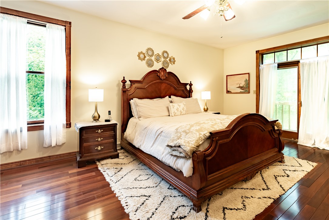 Franklin Twp, Pennsylvania 16001, United States, 8 Bedrooms Bedrooms, ,9 BathroomsBathrooms,Residential,Contingent,206249