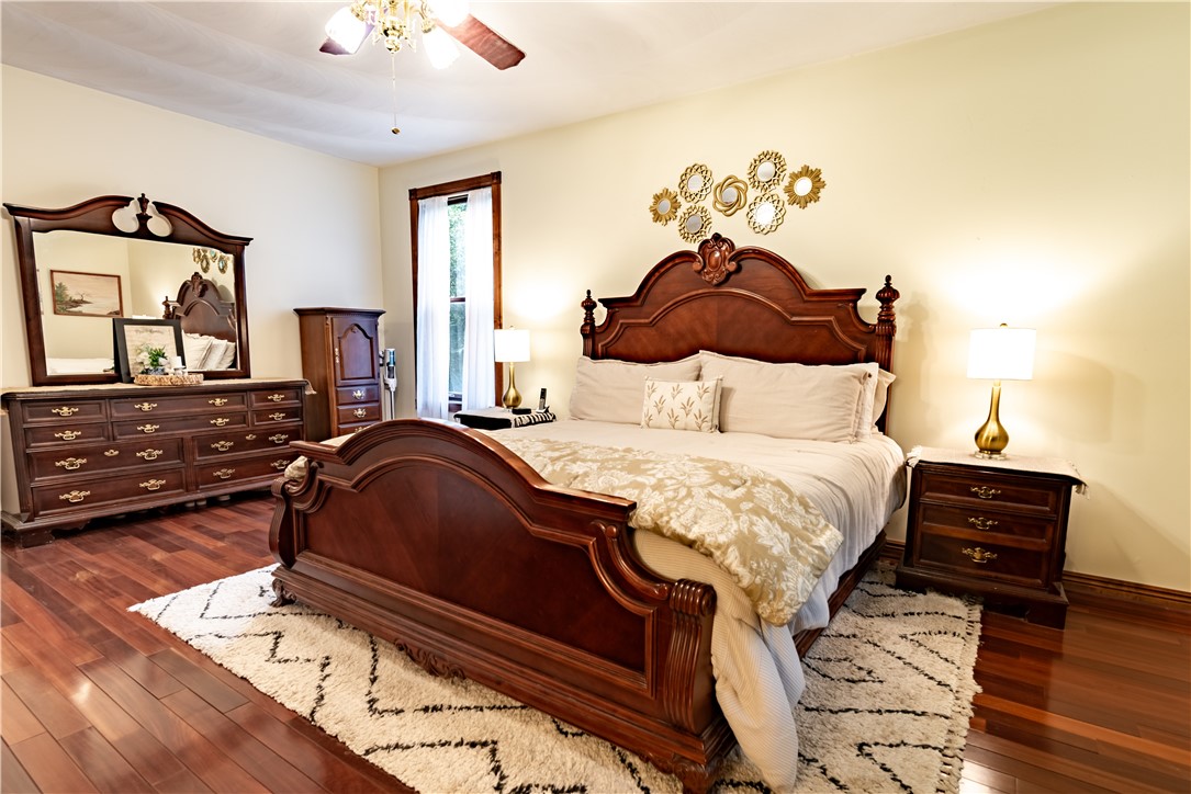 Franklin Twp, Pennsylvania 16001, United States, 8 Bedrooms Bedrooms, ,9 BathroomsBathrooms,Residential,Contingent,206249