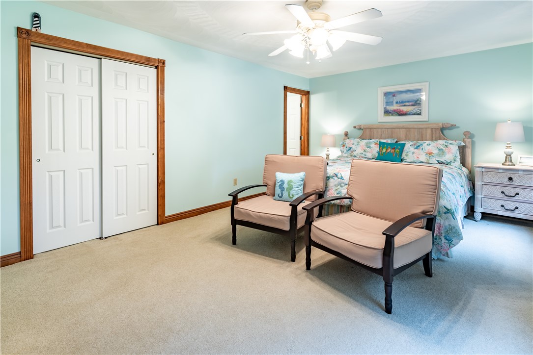 Franklin Twp, Pennsylvania 16001, United States, 8 Bedrooms Bedrooms, ,9 BathroomsBathrooms,Residential,Contingent,206249