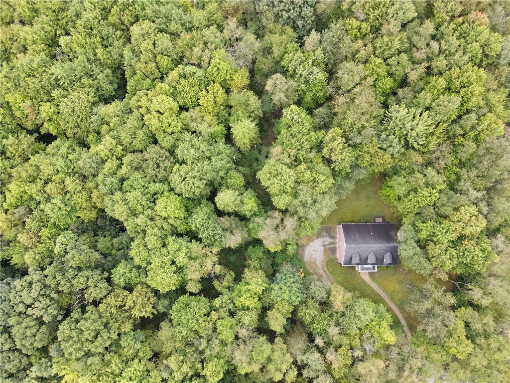 Franklin Twp, Pennsylvania 16001, United States, 8 Bedrooms Bedrooms, ,9 BathroomsBathrooms,Residential,Contingent,206249