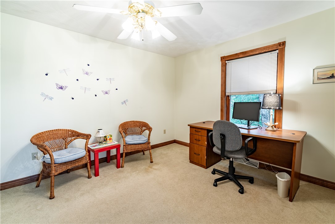 Franklin Twp, Pennsylvania 16001, United States, 8 Bedrooms Bedrooms, ,9 BathroomsBathrooms,Residential,Contingent,206249