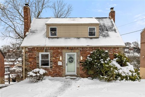 Photo of 1516 Prospect Rd, Pittsburgh, PA 15227 (MLS # 1733604)