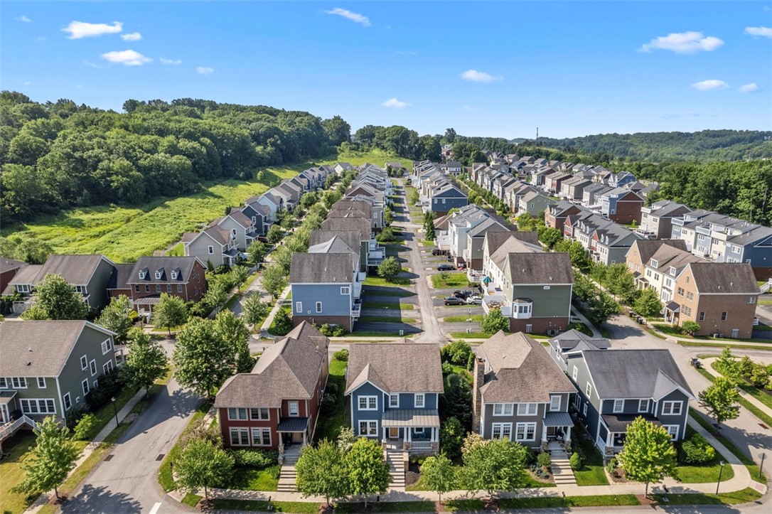 403 Cayuga Cir