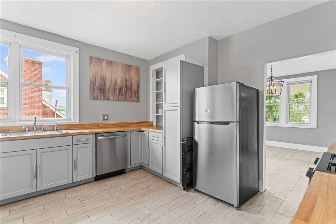 1222 Forest Ave, New Kensington, Pennsylvania image 19